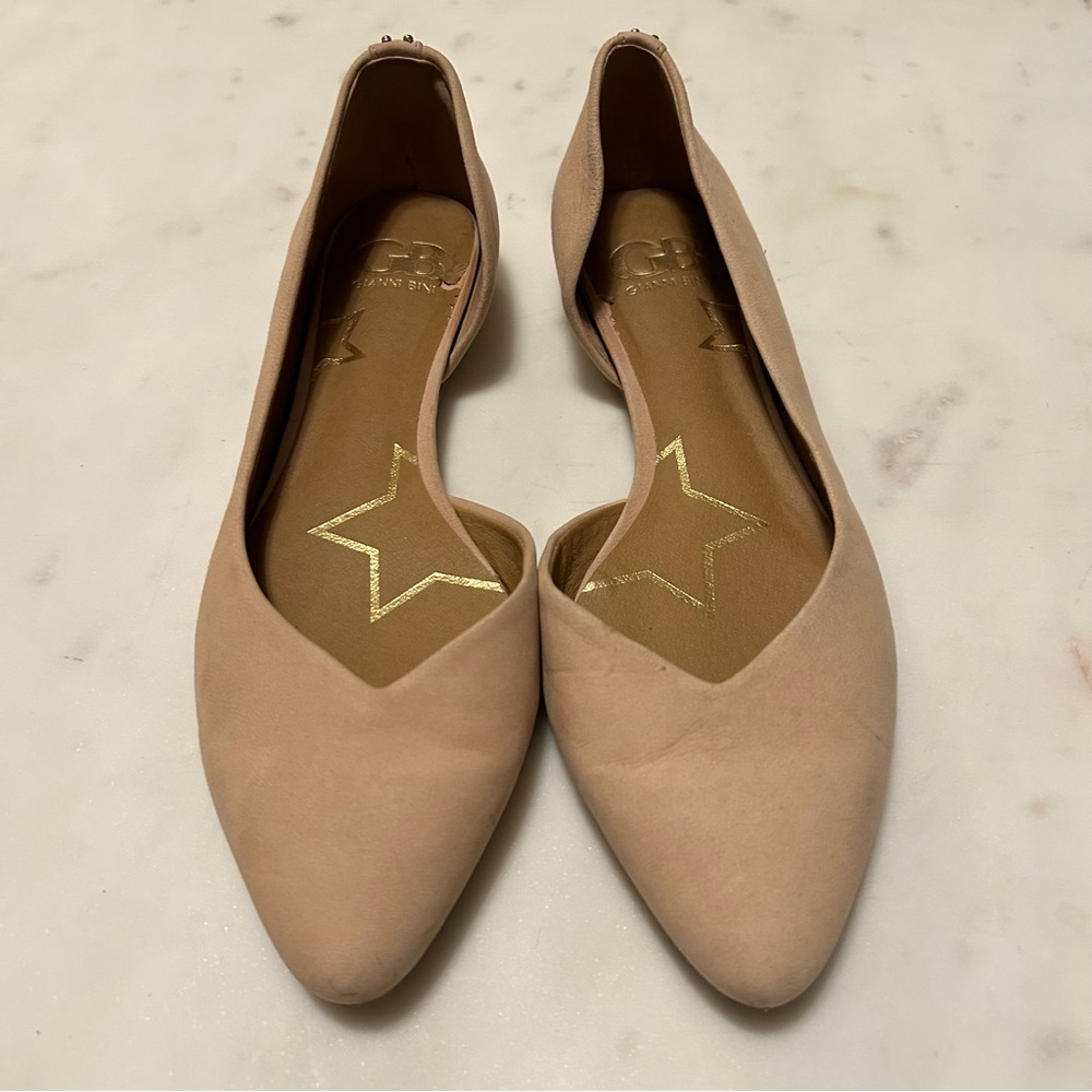 Pointed toe flats GIANNI VINNI  cream color